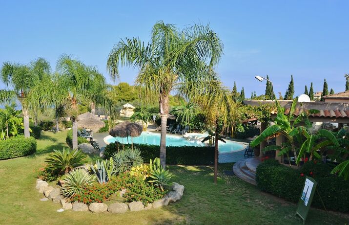 Imagen general del Hotel L\'Arcobaleno Resort. Foto 11