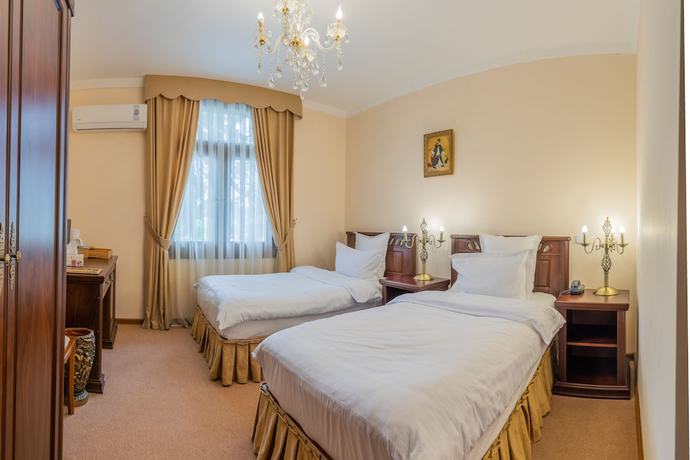 Imagen de la habitación del Hotel L\'Argamak. Foto 15