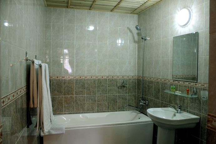 Imagen de la habitación del Hotel L\'Argamak. Foto 16