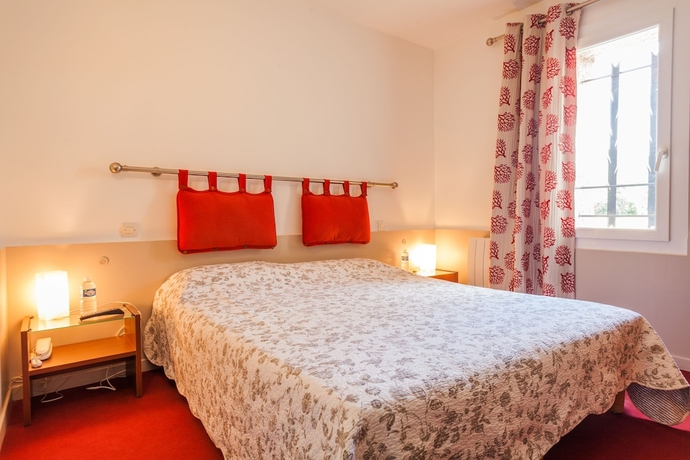 Imagen de la habitación del Hotel L\'Auberge Cigaloise. Foto 5