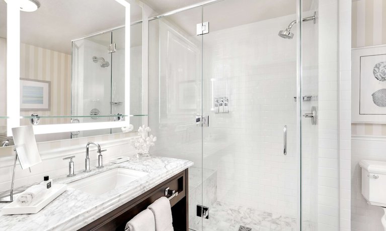 Imagen de la habitación del Hotel L'Auberge Del Mar. Foto 11