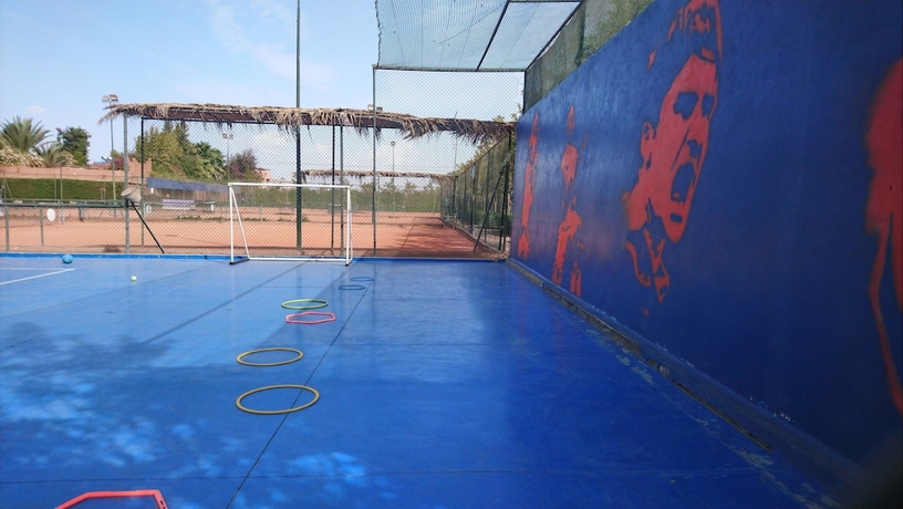 Imagen general del Hotel L\'Auberge de Tennis Msc. Foto 2