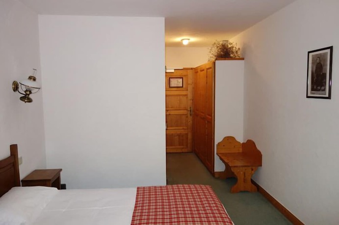 Imagen de la habitación del Hotel L'Autantic. Foto 14