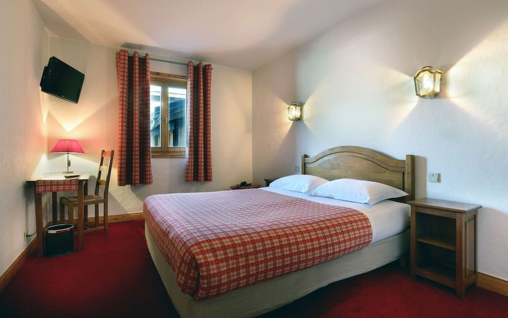 Imagen de la habitación del Hotel L'Autantic. Foto 16