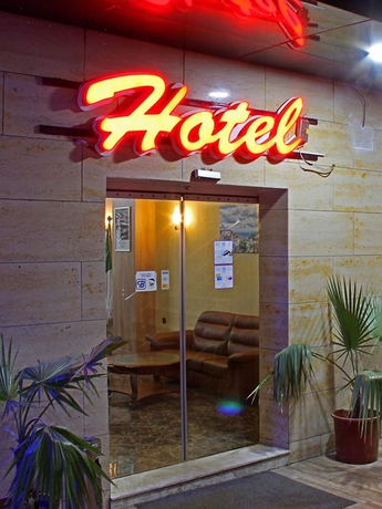 Imagen de los interiores del Hotel LB Suites. Foto 19