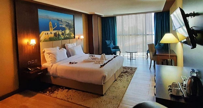 Imagen de la habitación del Hotel LB Suites. Foto 3