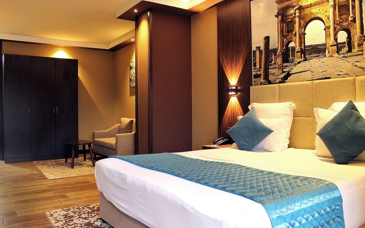 Imagen de la habitación del Hotel LB Suites. Foto 7