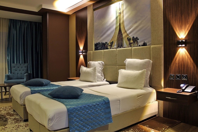 Imagen de la habitación del Hotel LB Suites. Foto 13