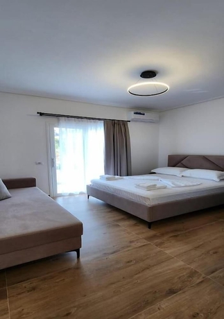 Imagen de la habitación del Hotel LBC. Foto 4