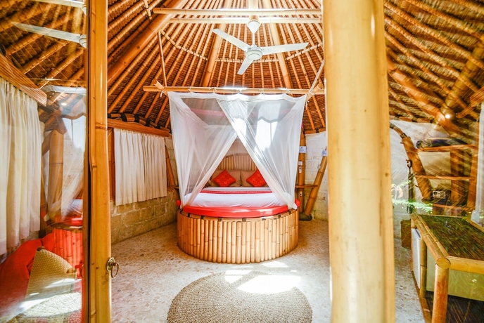 Imagen de la habitación del Hotel LE BAMBOO BALI. Foto 6