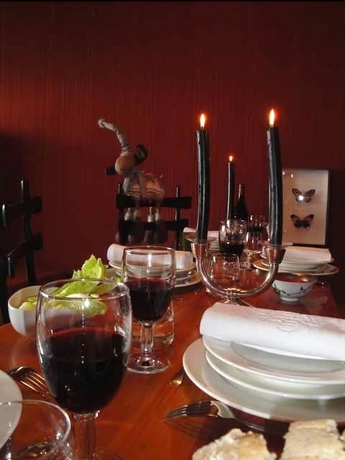 Imagen del bar/restaurante del Hotel LE CATALOGNE. Foto 2