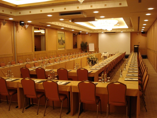 Imagen de los interiores del Hotel LE CHATELAIN. Foto 16