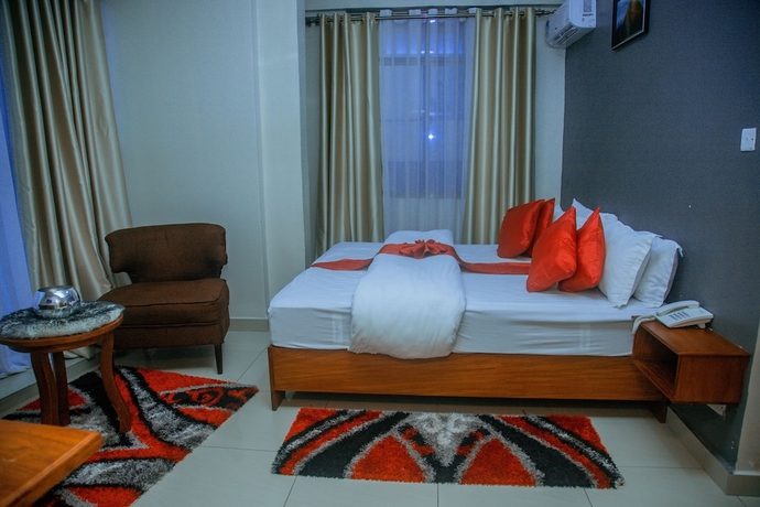 Imagen de la habitación del Hotel LE GRAND MARIE HOTEL. Foto 14