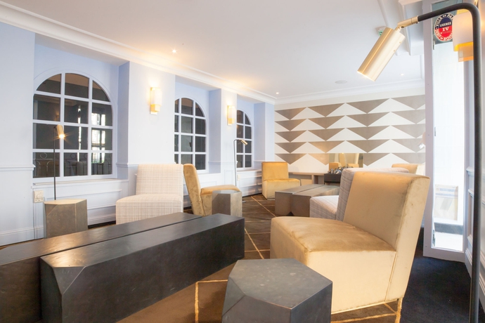 Imagen de los interiores del Hotel LE ROYAL RIVE GAUCHE. Foto 14