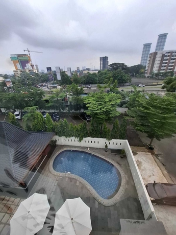 Imagen de la piscina del Hotel LE SEMAR HOTEL KARAWACI. Foto 8