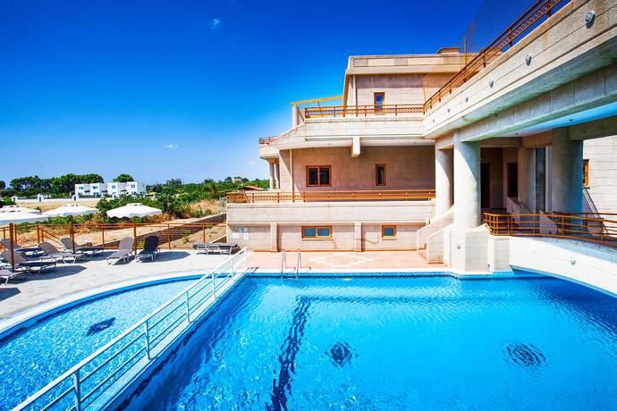 Imagen general del Hotel LEDRAS. Foto 5