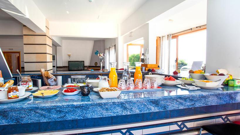 Imagen general del Hotel LEDRAS. Foto 7