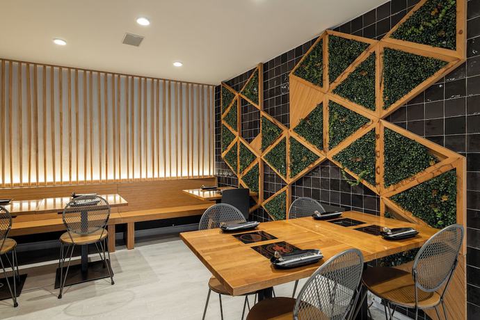 Imagen del bar/restaurante del Hotel LEE, Andorra la Vella. Foto 3