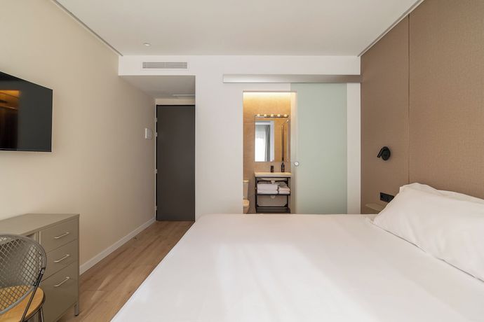Imagen de la habitación del Hotel LEE, Andorra la Vella. Foto 12