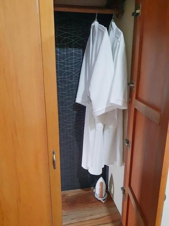 Imagen de la habitación del Hotel LEHA Saigon Airport. Foto 16