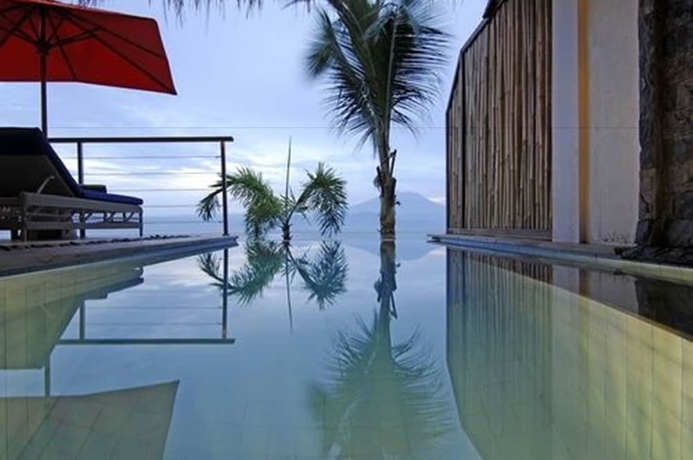 Imagen general del Hotel LEMBONGAN SANCTUARY VILLAS. Foto 1