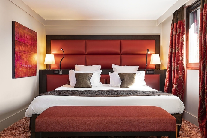 Imagen de la habitación del Hotel LES SUITES DE LA POTINIERE. Foto 4