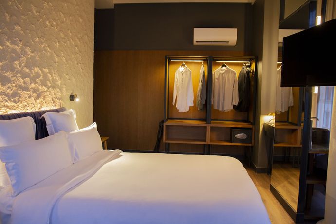 Imagen de la habitación del Hotel LETOH LETOH Bilbao. Foto 11