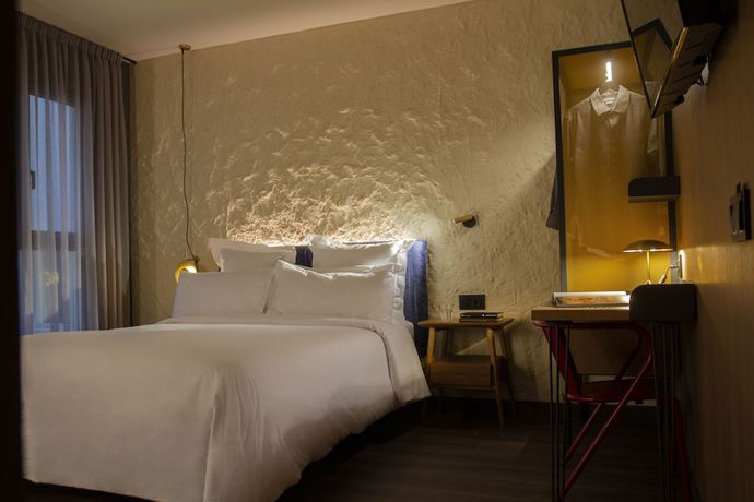 Imagen de la habitación del Hotel LETOH LETOH Bilbao. Foto 19