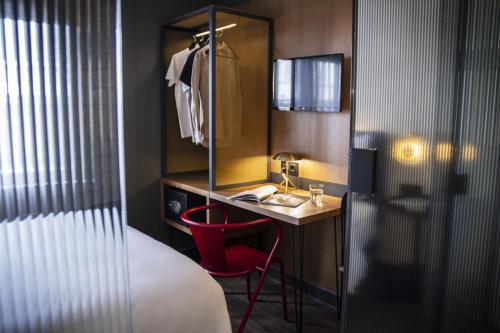 Imagen de la habitación del Hotel LETOH LETOH Sevilla. Foto 14