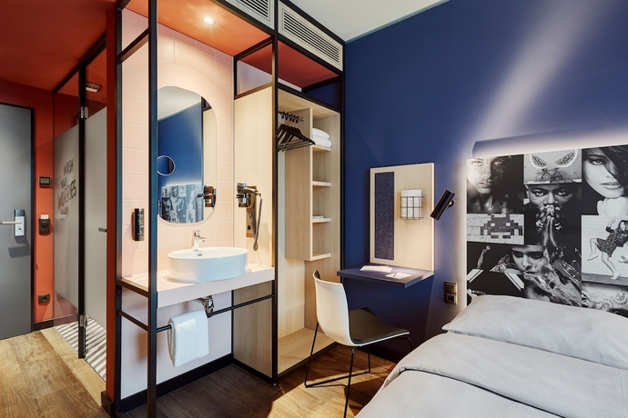 Imagen de la habitación del Hotel L&Eacute;G&Egrave;RE EXPRESS Leipzig. Foto 12