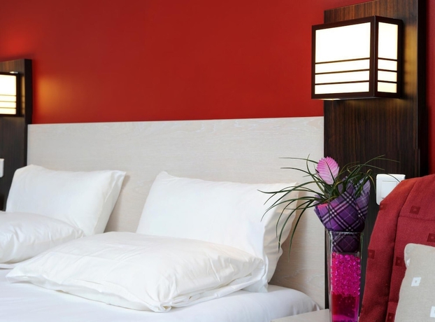 Imagen de la habitación del Hotel L'Eaubonne. Foto 14