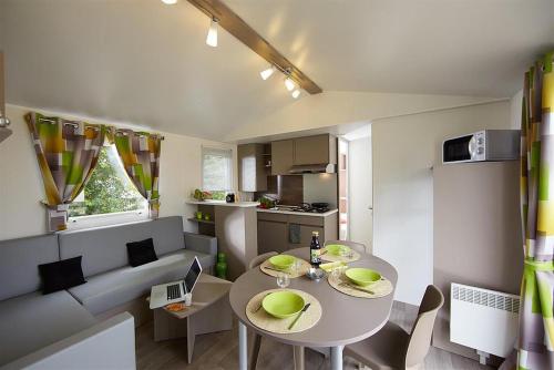 Imagen general del Hotel L\'Eden Vacances. Foto 13