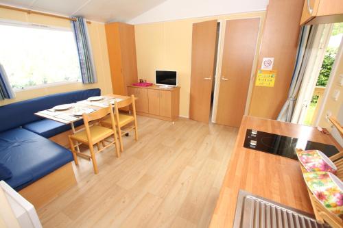 Imagen de la habitación del Hotel L\'Eden Vacances. Foto 19