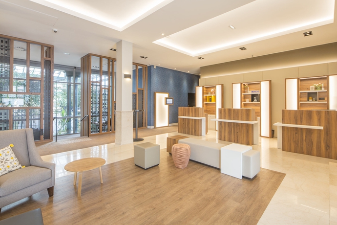 Imagen de los interiores del Hotel L'Elysee Val D'Europe. Foto 23