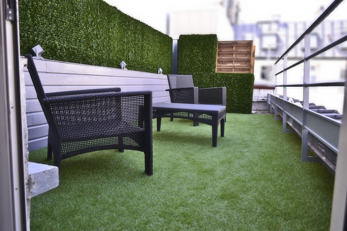 Imagen de los exteriores del Hotel L'Empire Paris. Foto 5