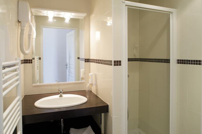 Imagen de la habitación del Hotel L\'Epi Hotel. Foto 10