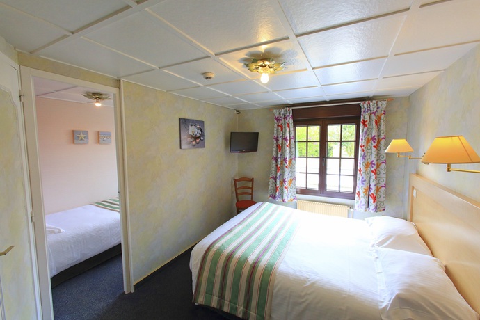 Imagen de la habitación del Hotel L'Escale, escalles. Foto 4