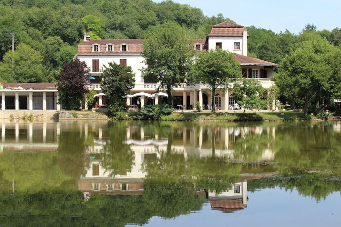 Imagen general del Hotel L\'Etang des Reynats. Foto 1