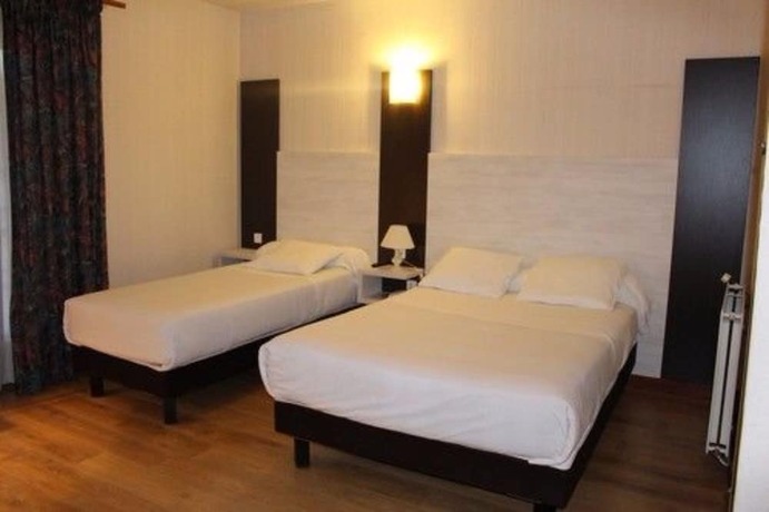 Imagen general del Hotel L\'Etang des Reynats. Foto 3