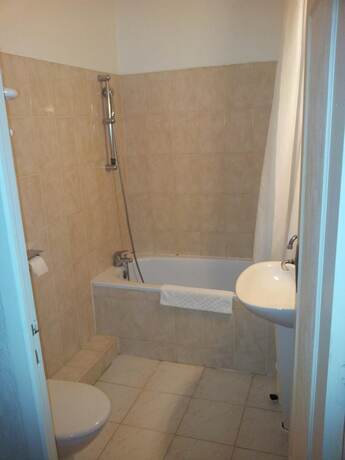 Imagen general del Hotel L\'Etang des Reynats. Foto 15