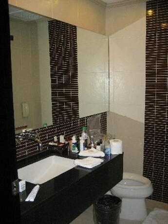 Imagen de la habitación del Hotel L'Fisher Chalet. Foto 18