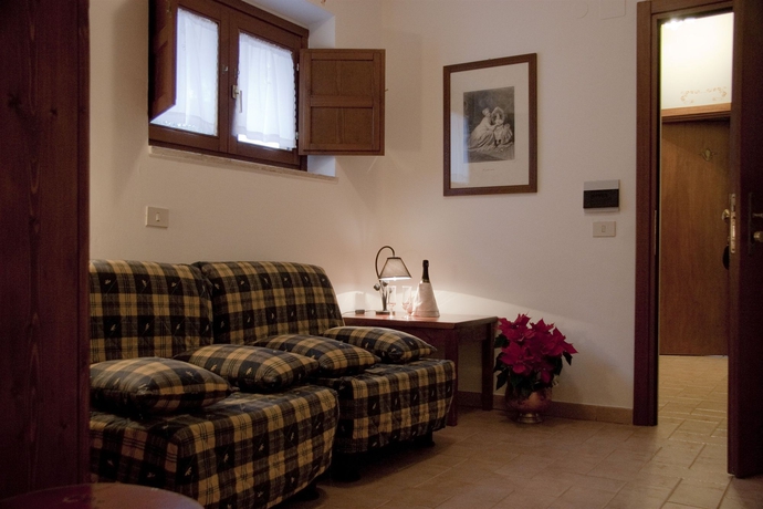 Imagen de la habitación del Hotel LH Albergo il Paradiso. Foto 1
