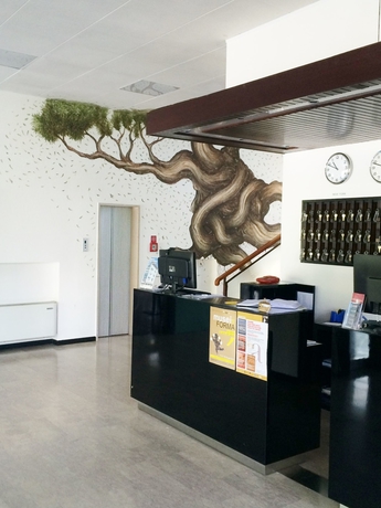 Imagen de los interiores del Hotel LH Arca Street Art. Foto 15