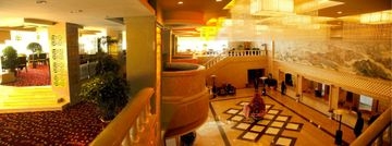 Imagen de los interiores del Hotel LHASA. Foto 6