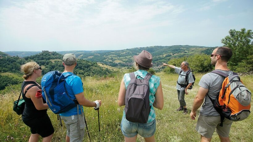 Imagen general del Hotel L\'H&Ocirc;TEL DES BAINS - Salles-la-Source. Foto 8