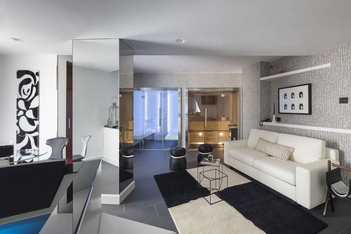 Imagen de la habitación del Hotel LHP Napoli Palace and spa. Foto 9