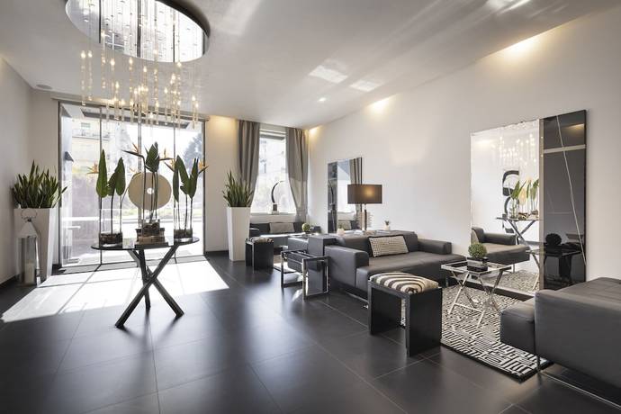 Imagen de los interiores del Hotel LHP Napoli Palace and spa. Foto 18