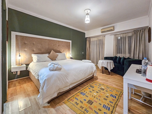 Imagen de la habitación del Hotel L\'Hacienda. Foto 9