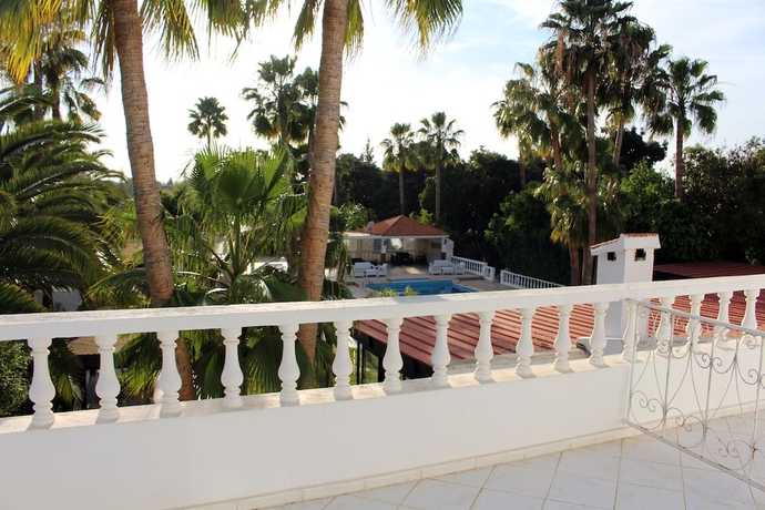 Imagen de la habitación del Hotel L\'Hacienda. Foto 11