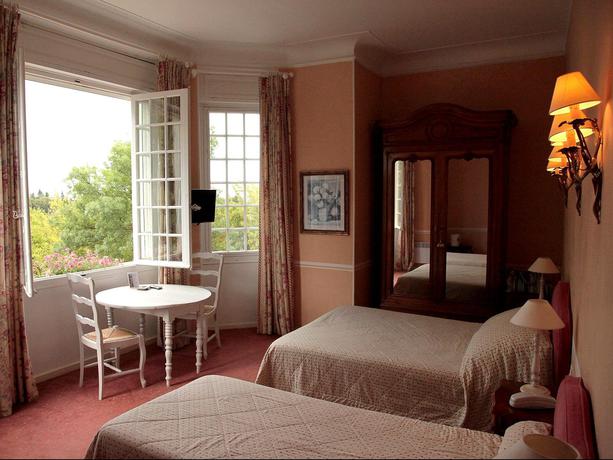 Imagen de la habitación del Hotel L'Hermitage, Pernes-les-Fontaines. Foto 3